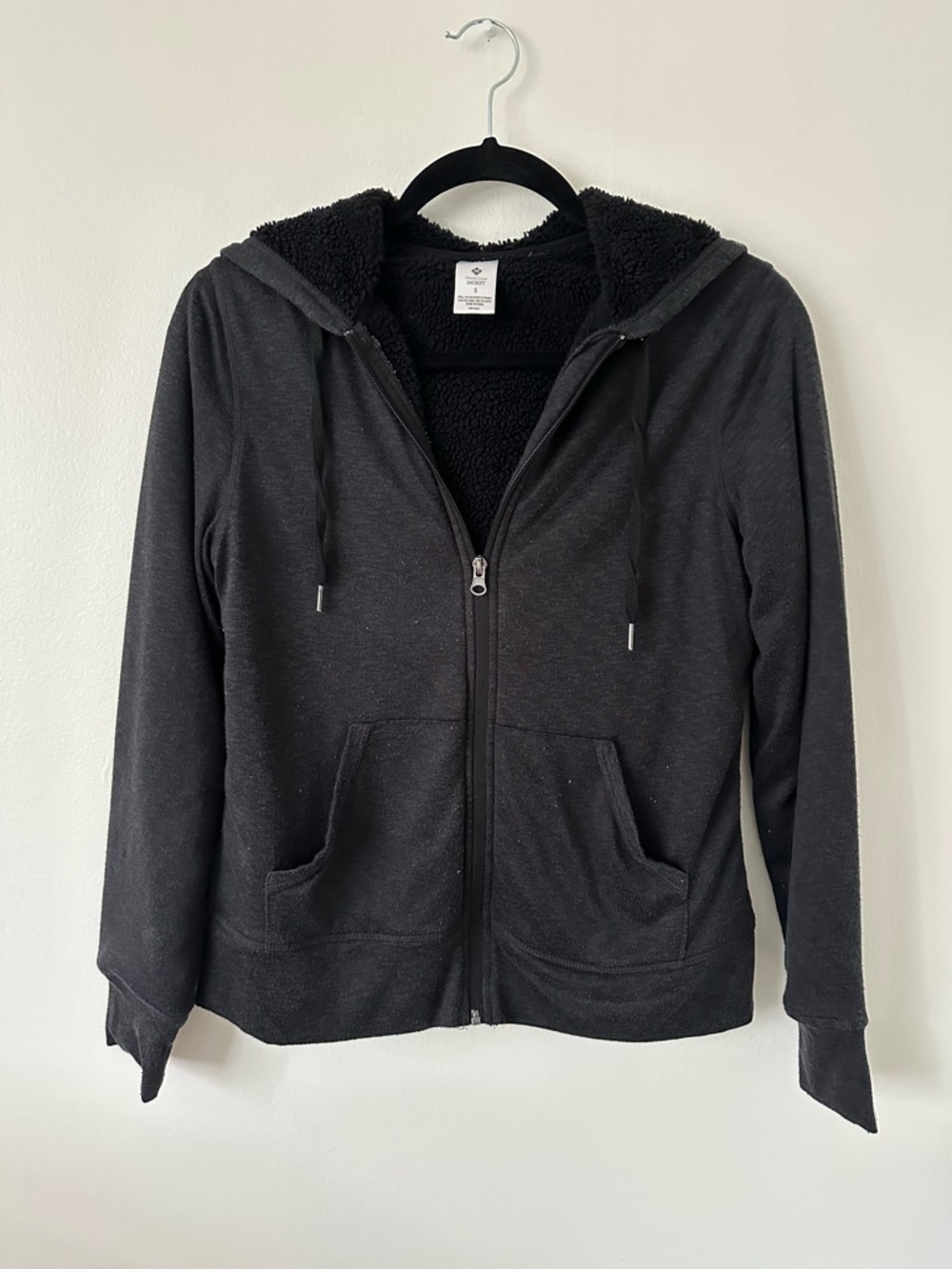 Cozy Black Sherpa-Lined Zip Hoodie